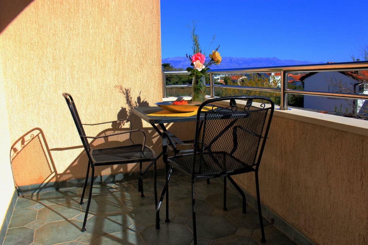 Apartmani Olives Nin Εξωτερικό φωτογραφία