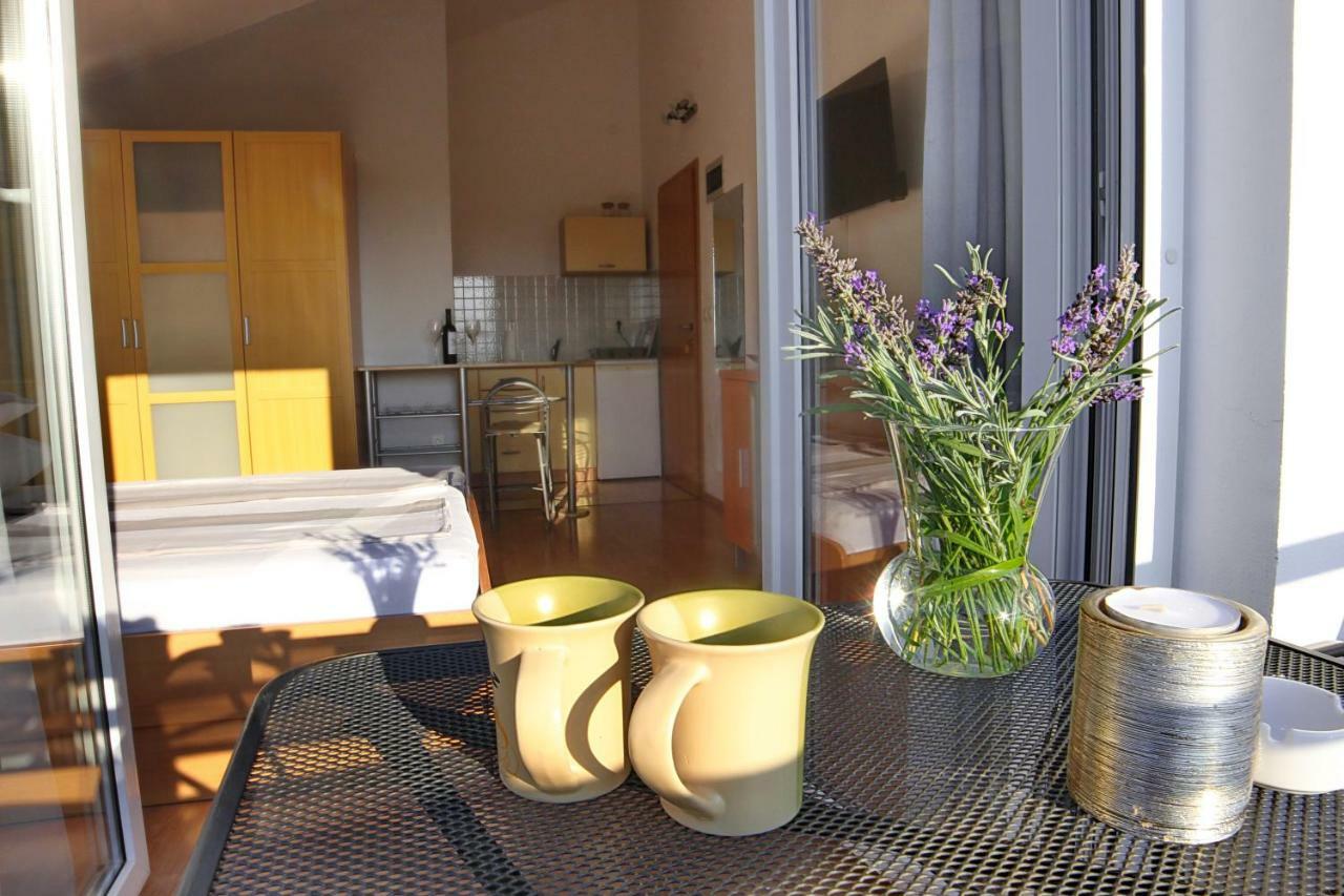 Apartmani Olives Nin Εξωτερικό φωτογραφία
