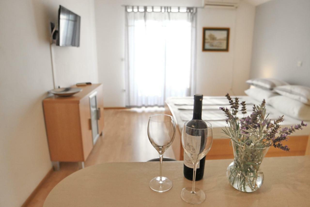 Apartmani Olives Nin Εξωτερικό φωτογραφία