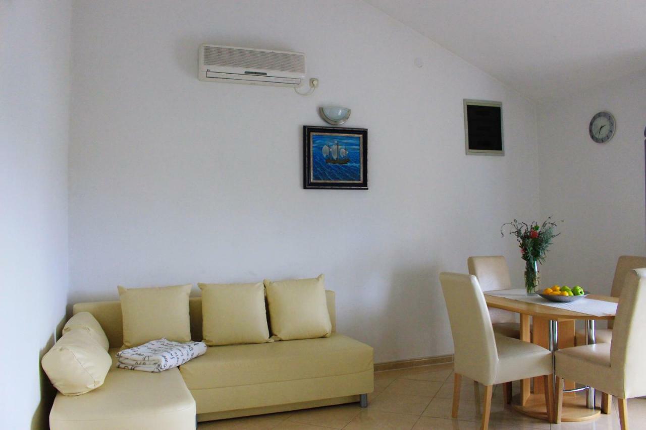Apartmani Olives Nin Εξωτερικό φωτογραφία