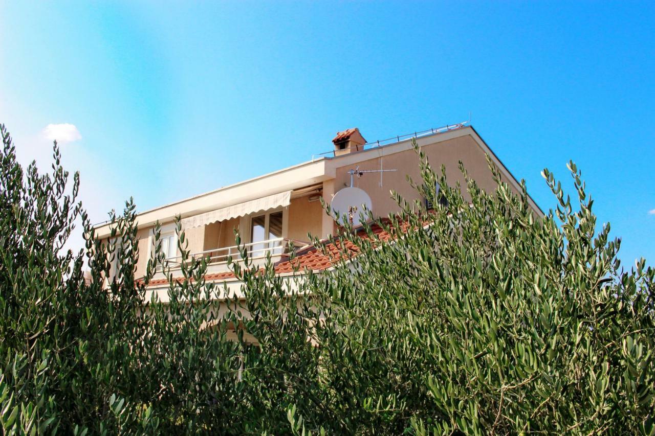 Apartmani Olives Nin Εξωτερικό φωτογραφία