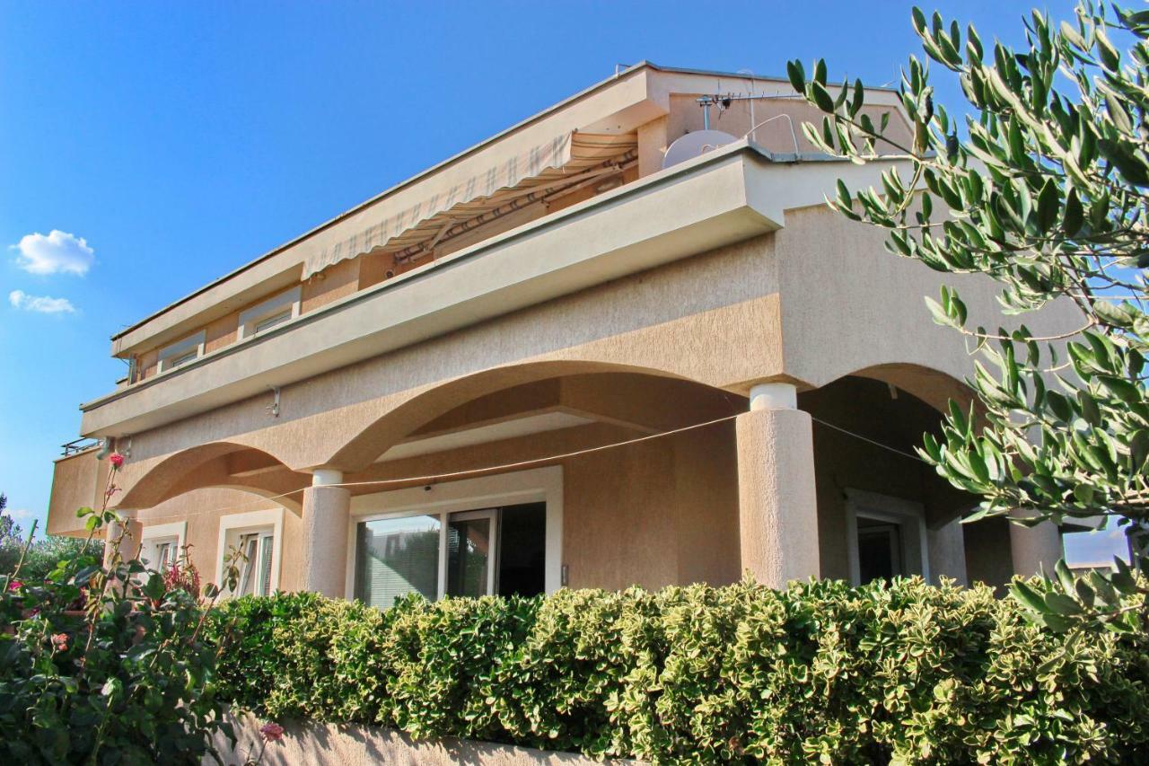 Apartmani Olives Nin Εξωτερικό φωτογραφία