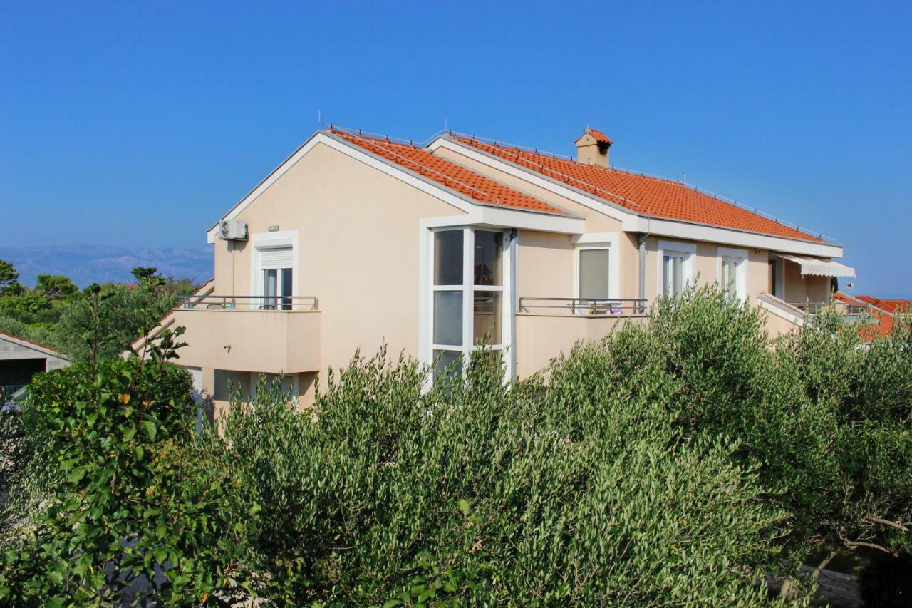 Apartmani Olives Nin Εξωτερικό φωτογραφία
